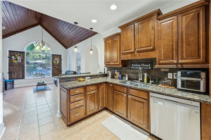 Property Photo:  40 Jada Lane  GA 31523 