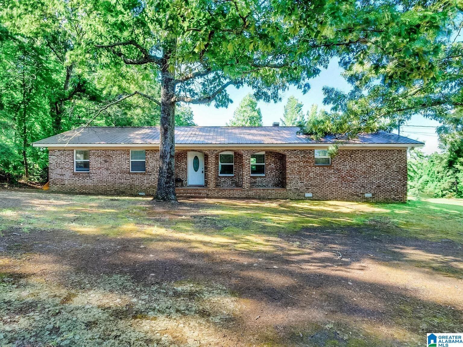 Property Photo:  1690 County Road 18  AL 35046 