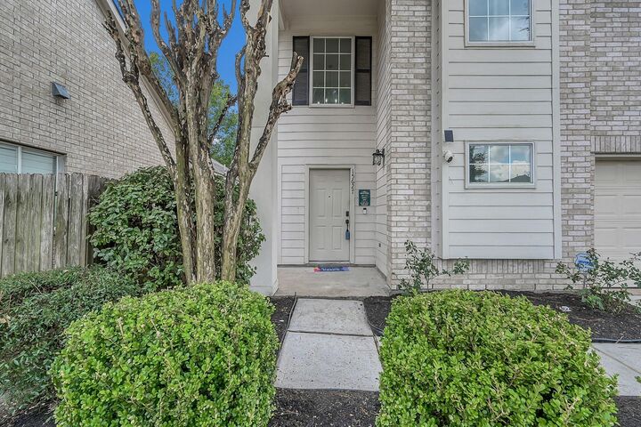 Property Photo:  15627 Kentwater Court  TX 77095 