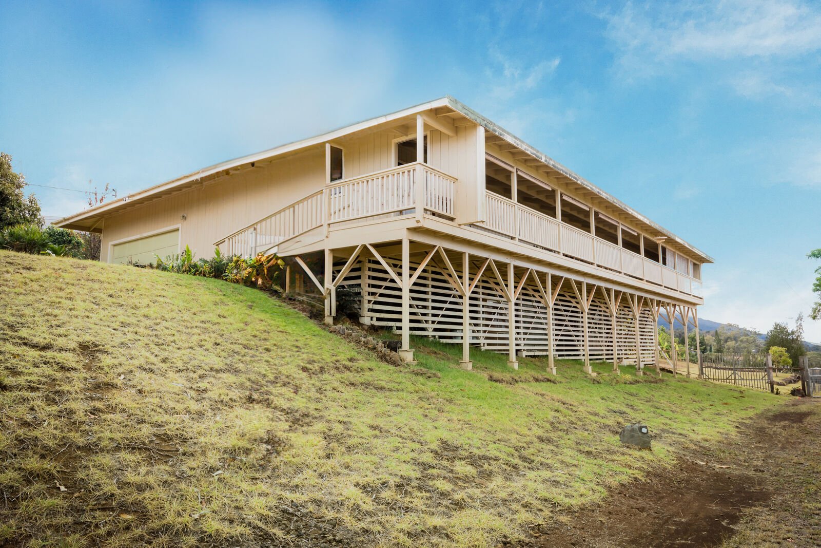 Property Photo:  499 Kolohala Dr  HI 96790 
