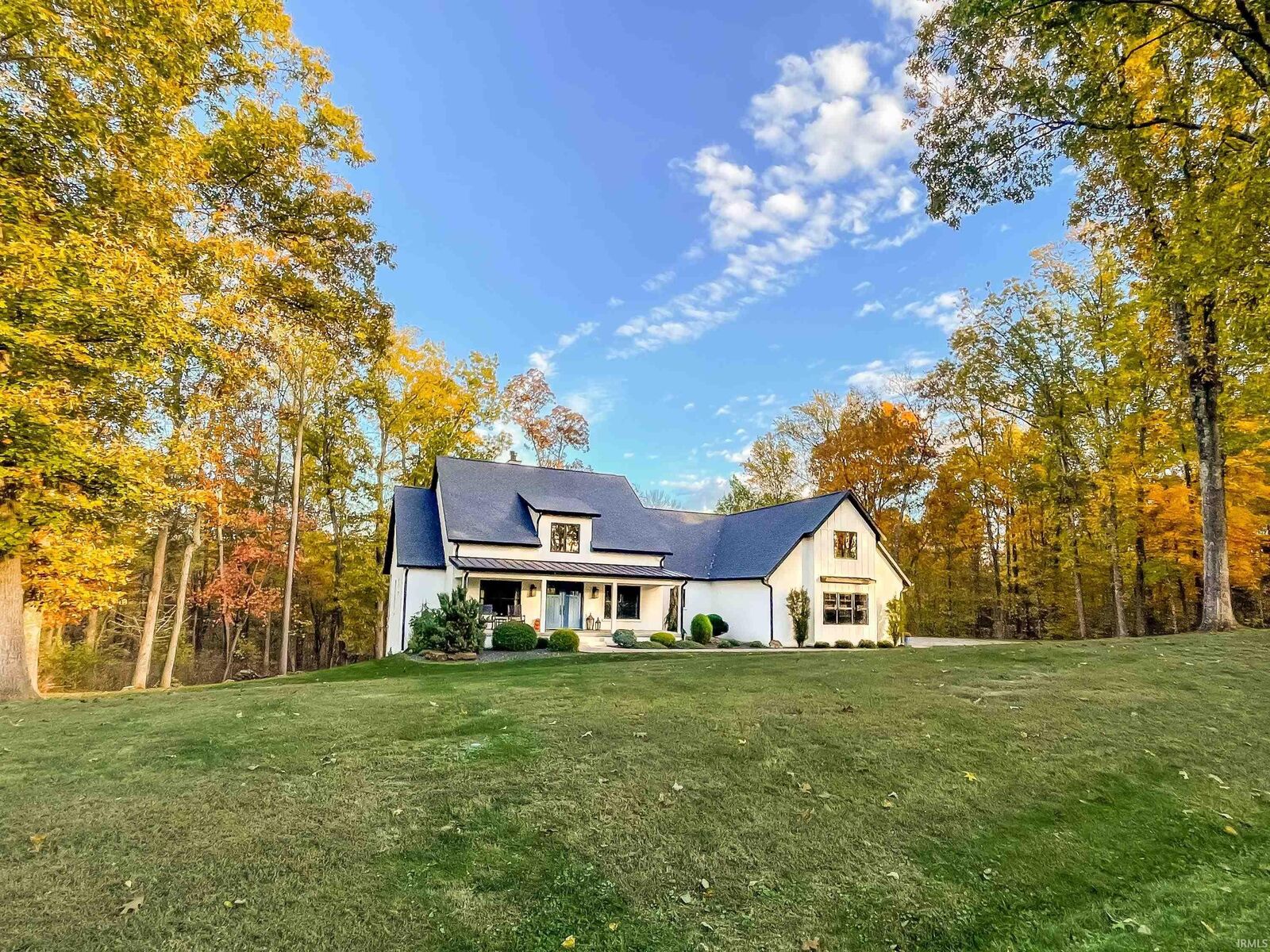 Property Photo:  5023 S Iron Gate Trail  IN 47403 