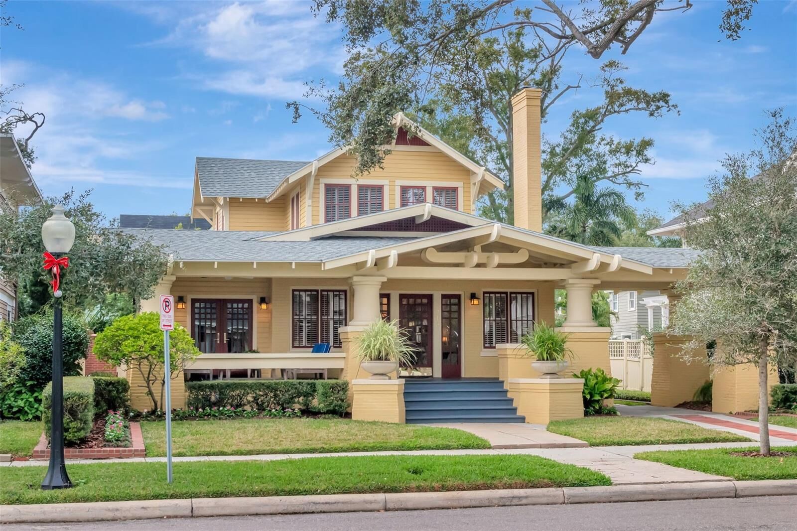 Property Photo:  713 S Delaware Avenue  FL 33606 