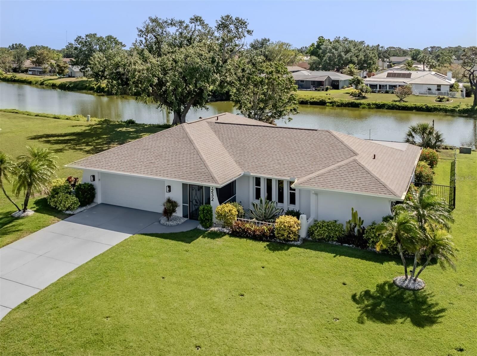 Property Photo:  1232 Pine Needle Road  FL 34285 