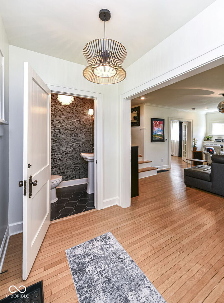 Property Photo: 5409 Carrollton Avenue IN 46220