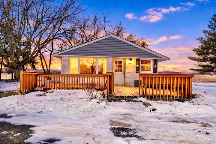 Property Photo:  13535 County Line Road  IL 61038 