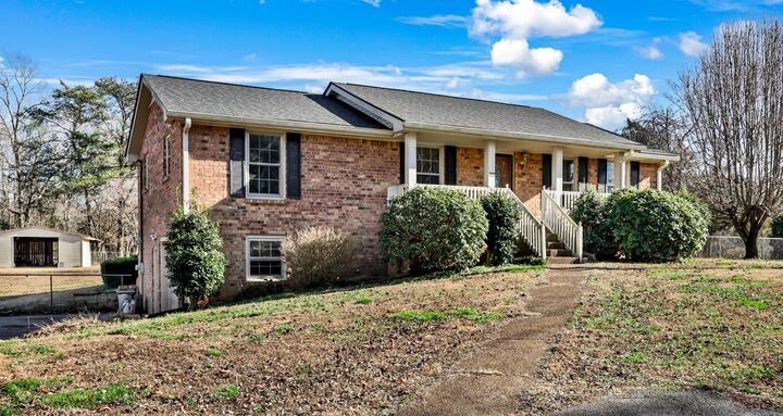 Property Photo: 1138 Pleasant Valley Rd TN 37035