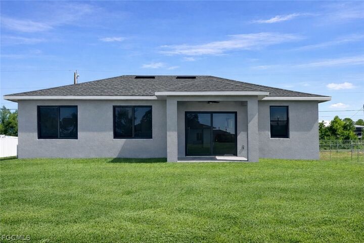 Property Photo: 3903 11th Street SW FL 33976