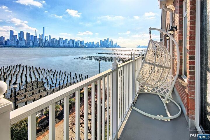 Property Photo:  48 Lydia Drive  NJ 07093 