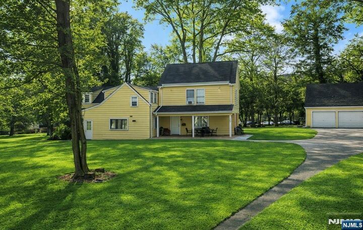Property Photo:  566 Teaneck Road  NJ 07666 
