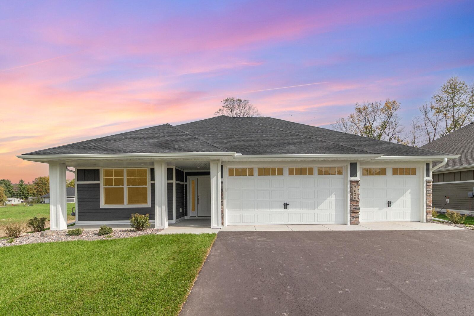 Property Photo: 7628 Ocean Avenue MN 55330