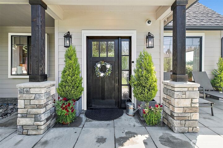 Property Photo:  4717  127th Avenue E  WA 98372 