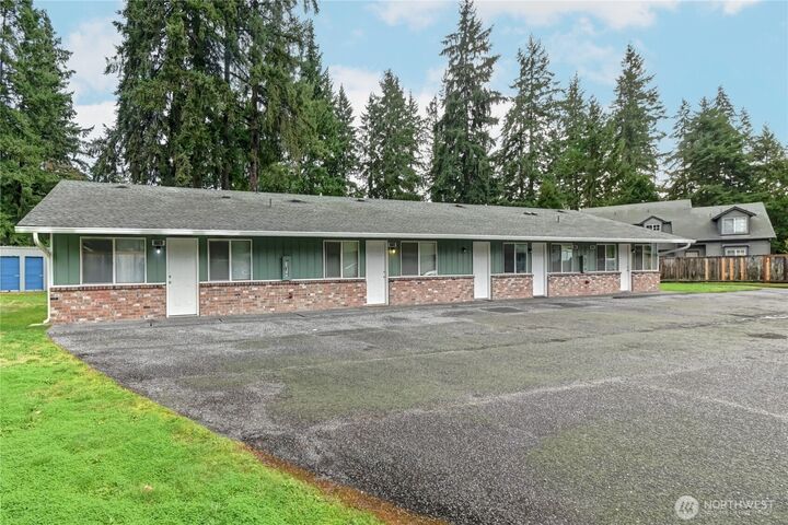 Property Photo: 11101 124th Street E WA 98374