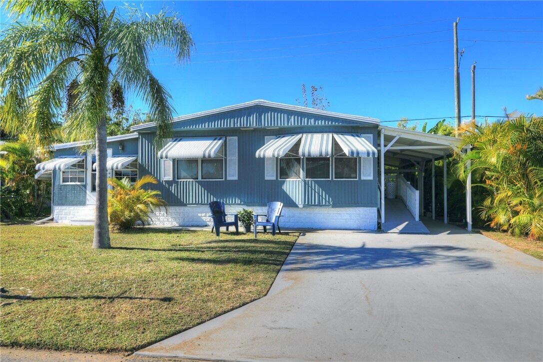 Property Photo:  9845 61st Parkway  FL 32958 