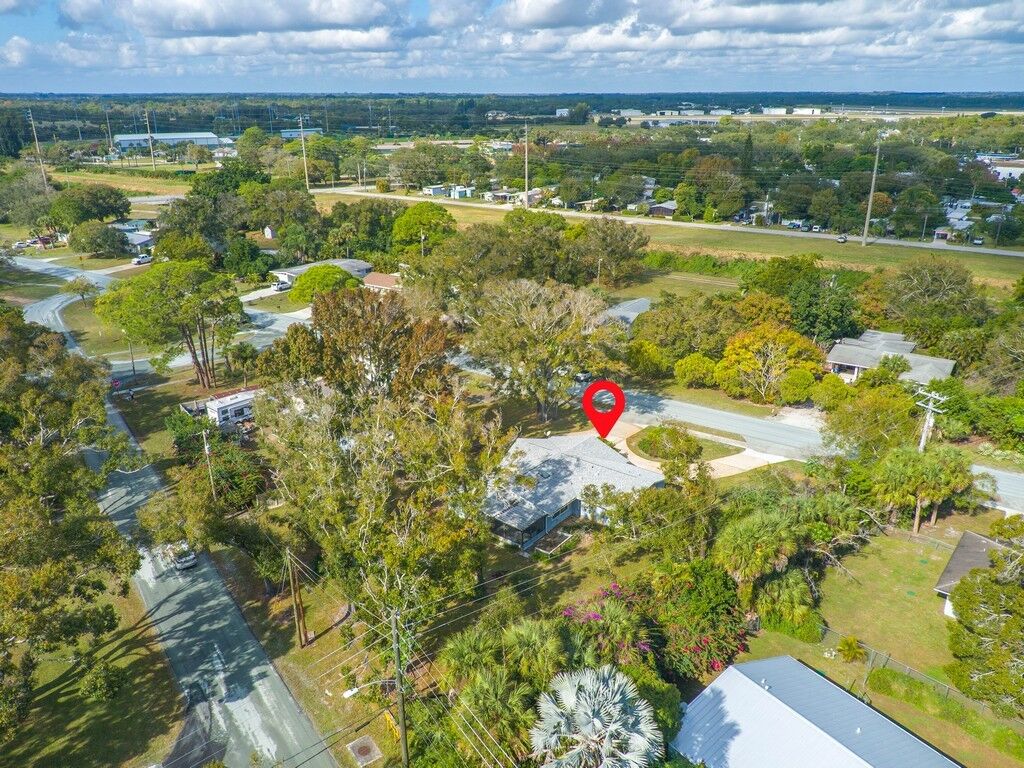 Property Photo: 3105 Atlantic Boulevard FL 32960