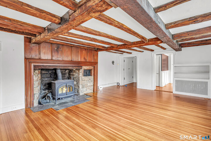 Property Photo: 96 Kings Highway North CT 06880