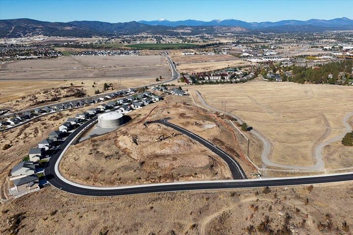 Property Photo:  20905 E Valley Vista Dr Lot 3  WA 99019 