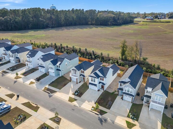 Property Photo:  3707 Meadow Vista Lane  FL 32308 