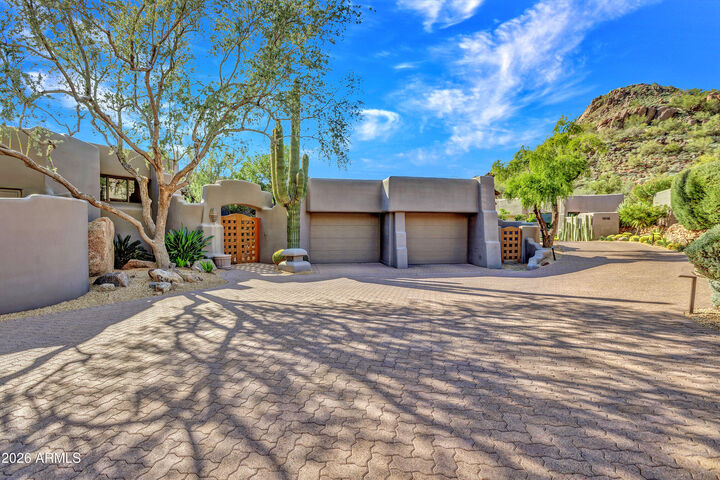 Property Photo:  10040 E Happy Valley Road 1017  AZ 85255 