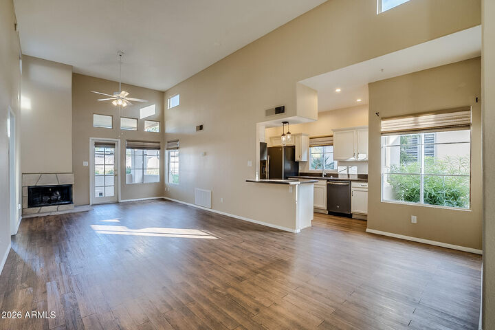 Property Photo: 11333 N 92nd Street 1124 AZ 85260