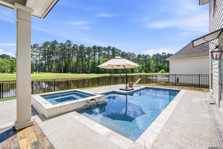 Property Photo:  9421 St Andrews Ct  LA 70726 