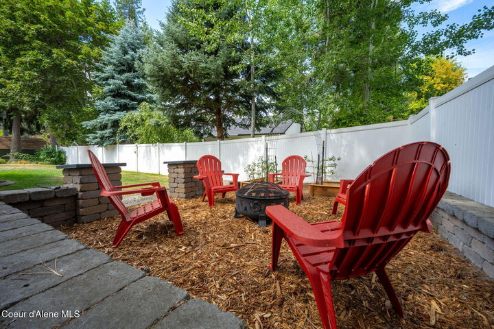 Property Photo:  1361 E Westdale Dr  ID 83835 