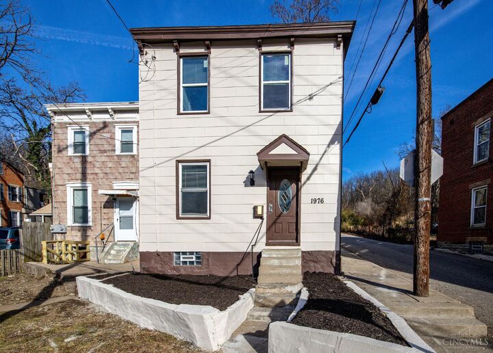 Property Photo:  1976 Queen City Avenue  OH 45214 