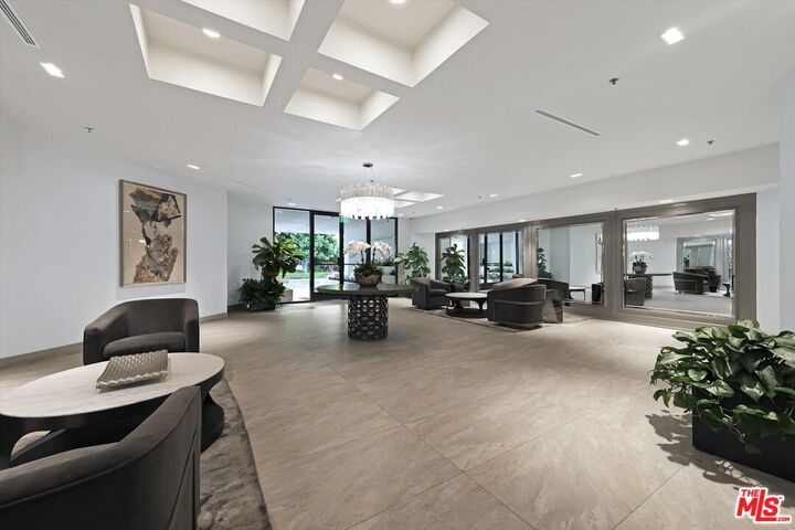 Property Photo:  2131 Century Park Ln  CA 90067 