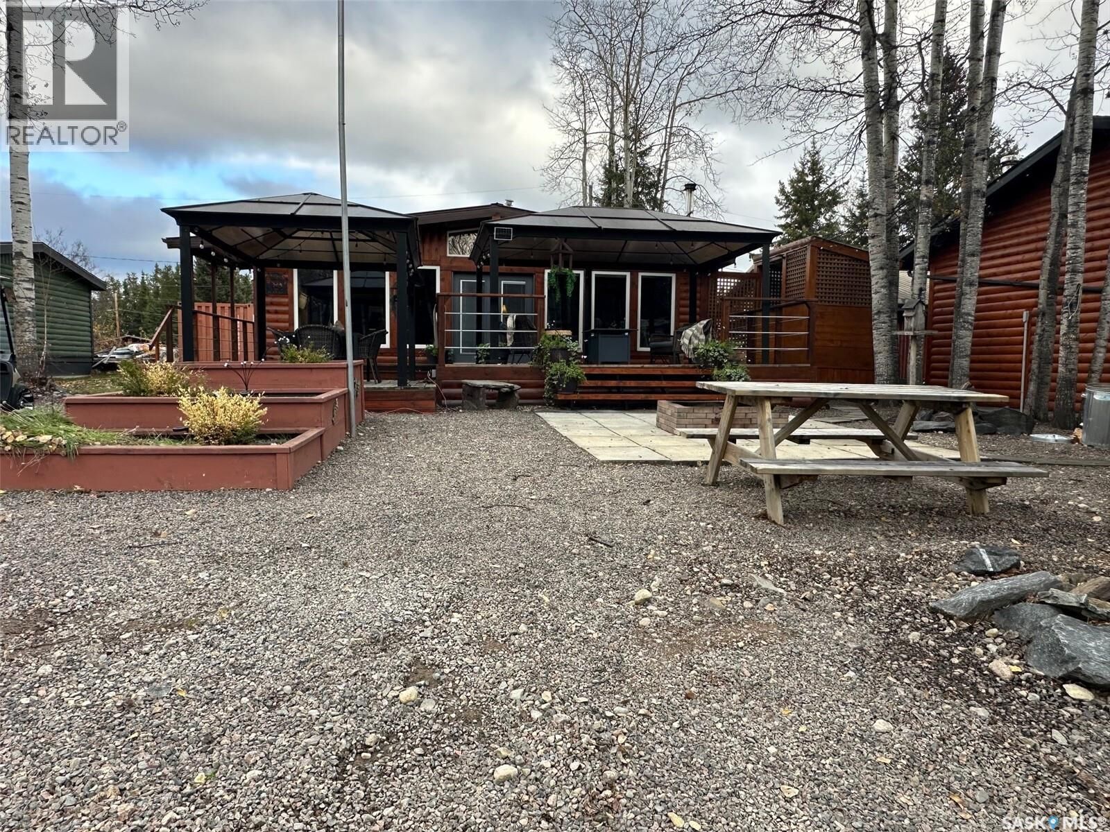 Property Photo:  20 Fox Street  SK S0J 1L0 