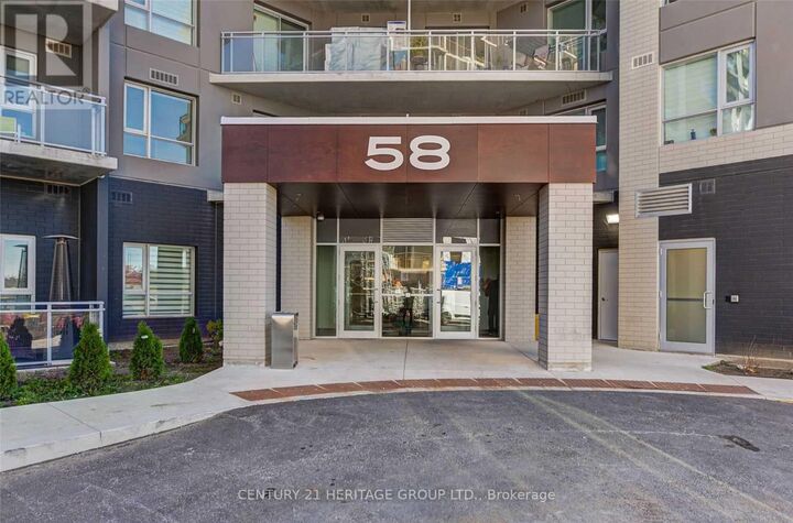 Property Photo:  58 Lakeside Terrace 808  ON L4M 0L5 