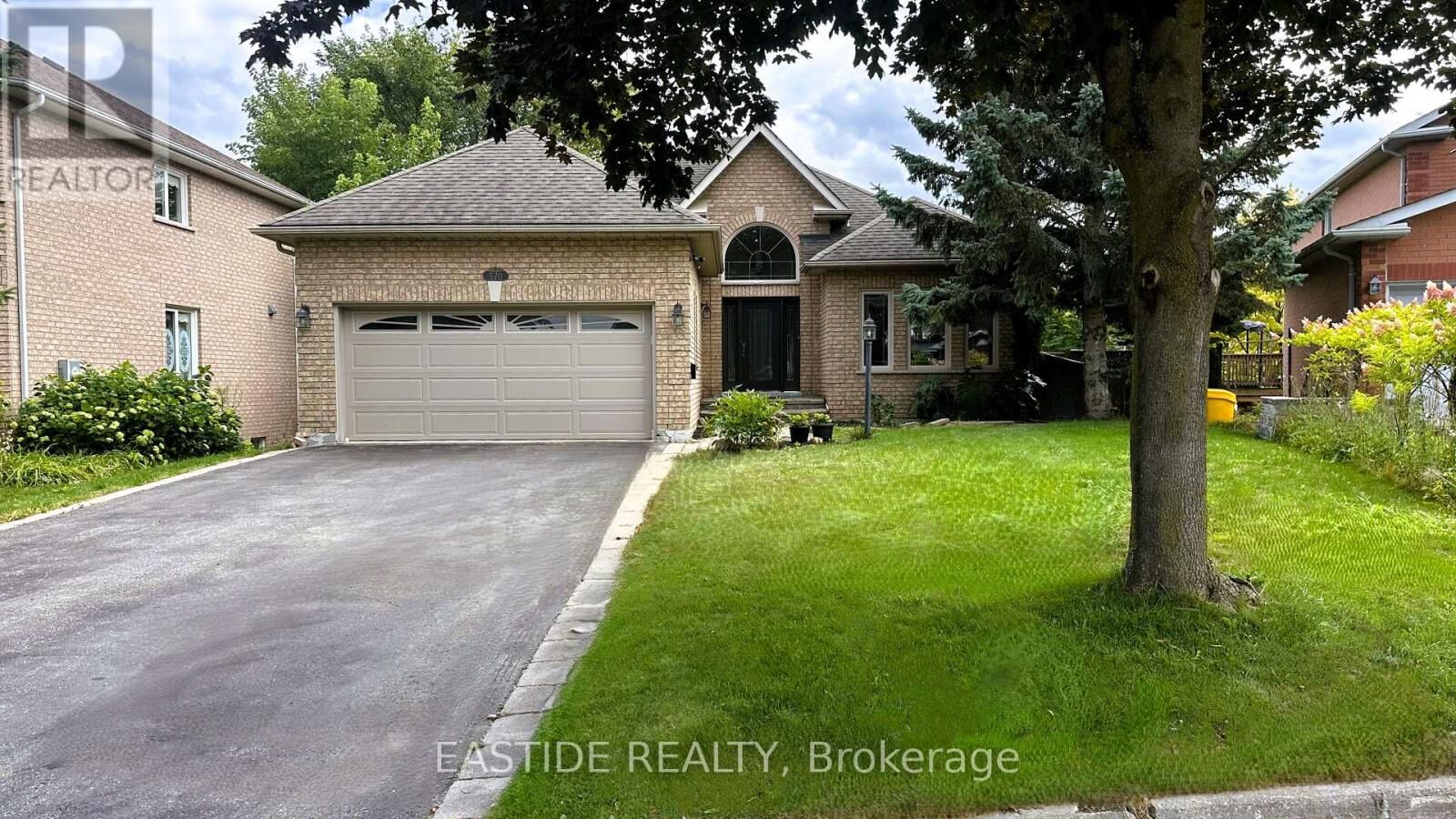 Property Photo:  570 Roeder Court  ON L3Y 8L2 