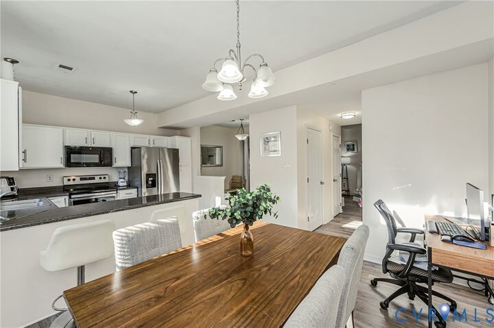 Property Photo: 2920 Queensland Drive VA 23294