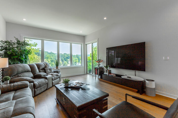 Property Photo:  411 Fairpoint Street  TN 37405 