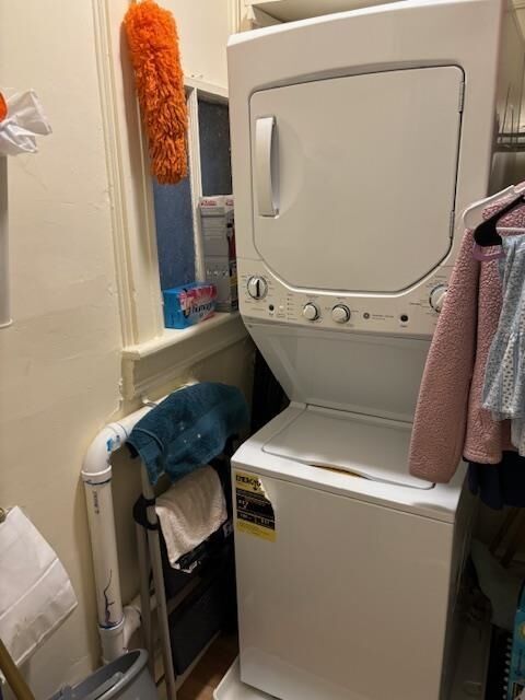 Property Photo:  60 Liberty Pl 2  NJ 07086 