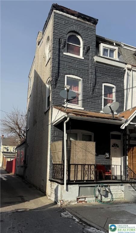 Property Photo: 165 W Turner Street PA 18102