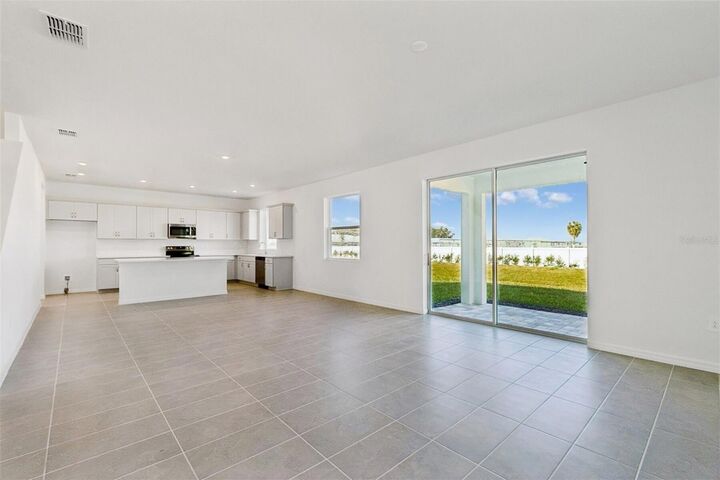 Property Photo:  4714 Outhaul Run  FL 34221 