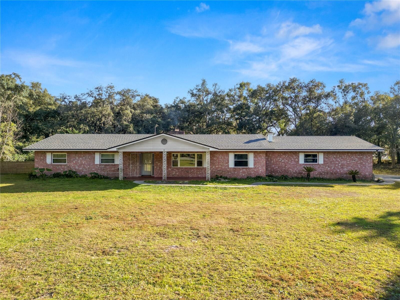 Property Photo:  4615 Old Polk City Road  FL 33809 
