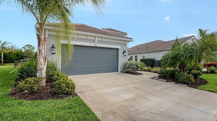 Property Photo:  10193 Canaveral Circle  FL 34241 