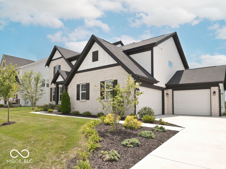 Property Photo:  6475 Teakwood Way  IN 46055 