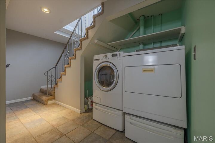 Property Photo: 149 Rue Grand Drive MO 63367