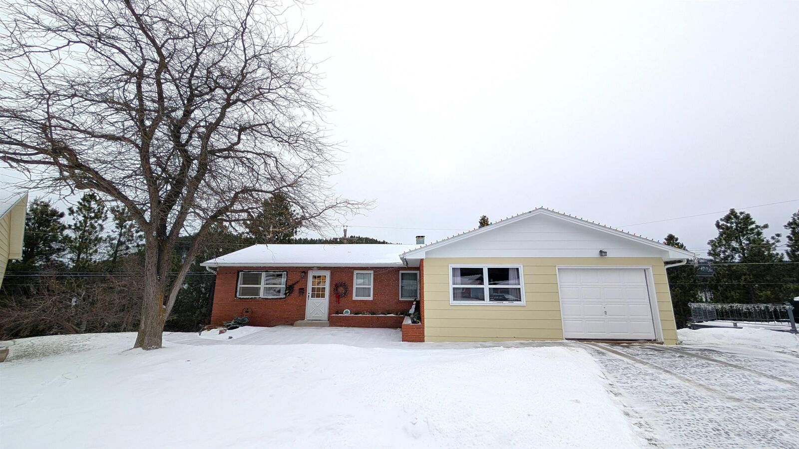Property Photo:  413 Sunset Road  SD 57754 