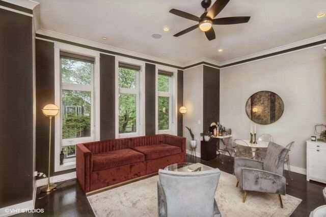 Property Photo:  4730 S Champlain Avenue 3  IL 60615 