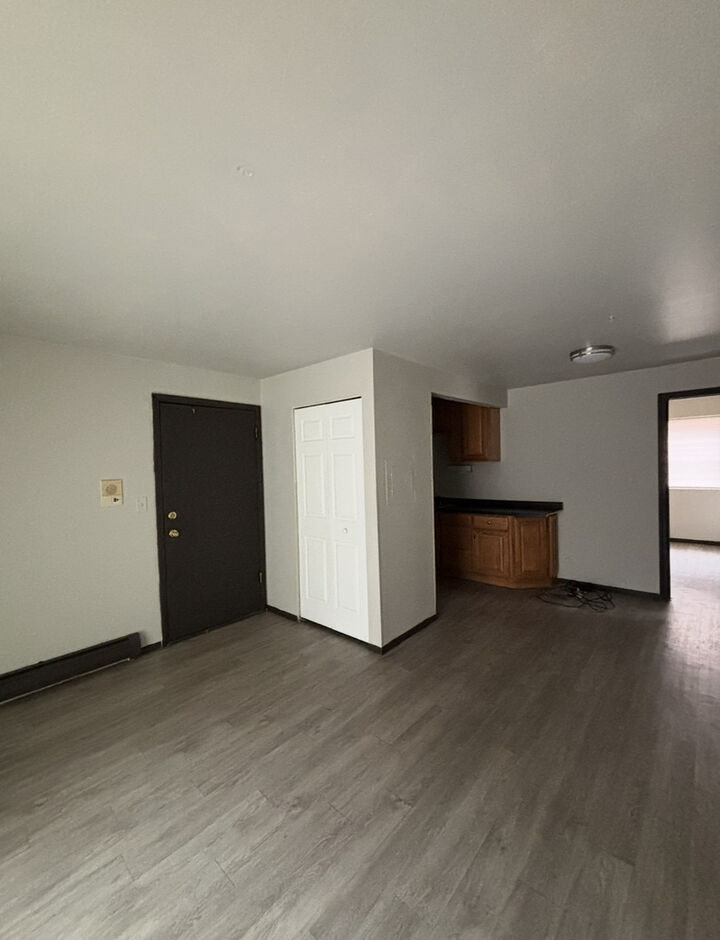 Property Photo: 3060 Bernice Avenue 2N IL 60438