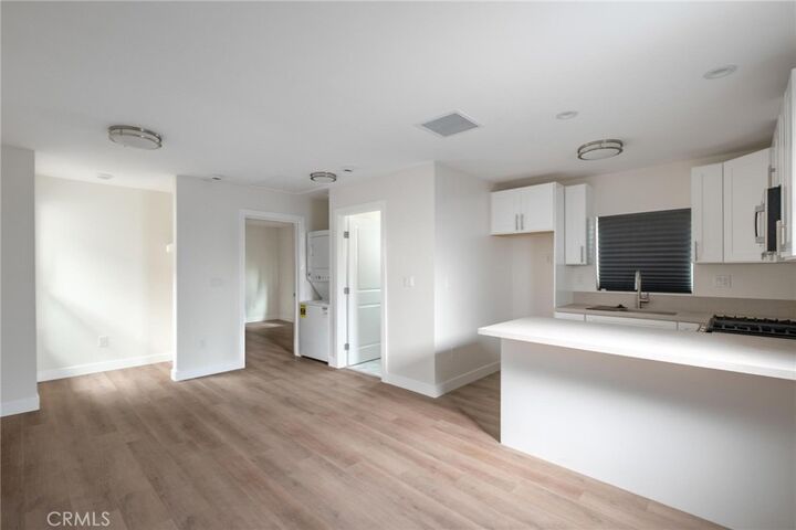 Property Photo: 2115 W 29th A CA 90810