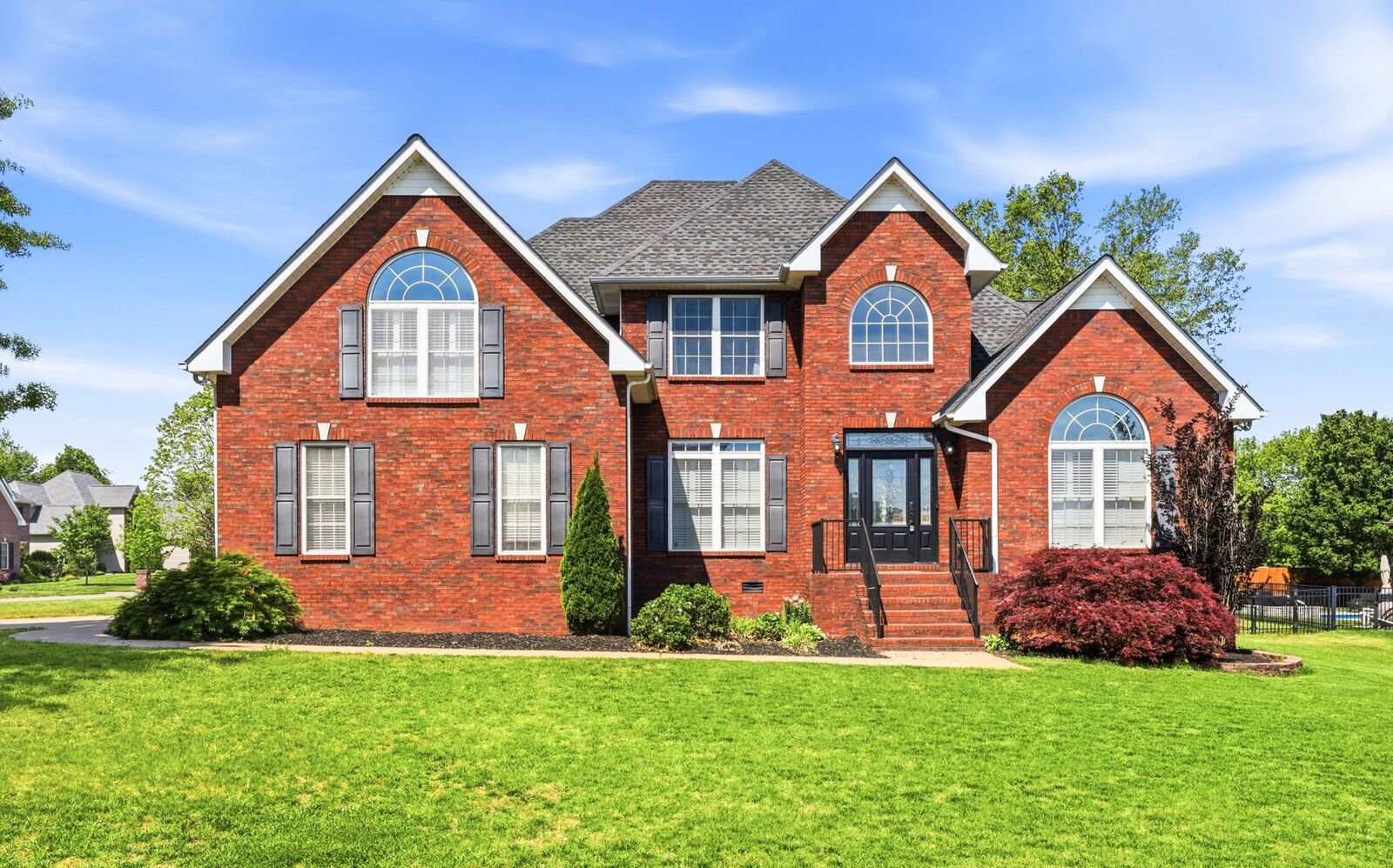Property Photo:  879 Iron Wood Cir  TN 37043 
