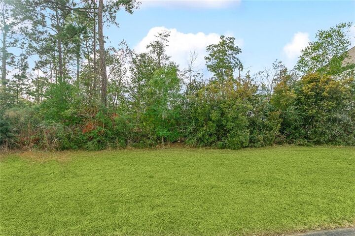 Property Photo:  14 Wax Myrtle Lane  LA 70433 