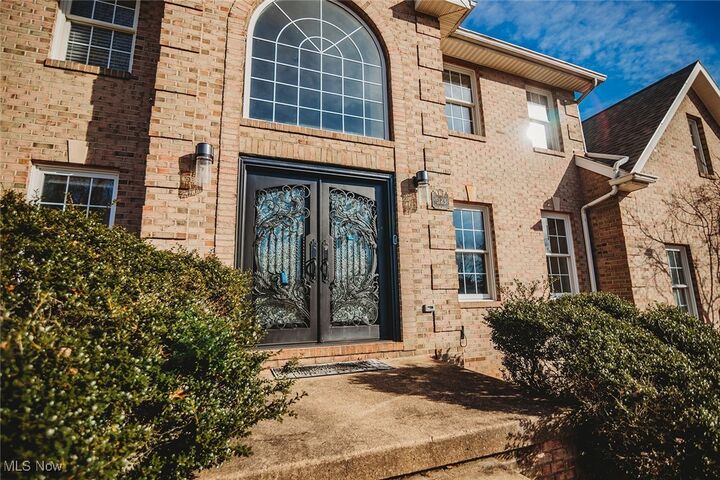 Property Photo:  5123 Glenbrook Drive  WV 26105 