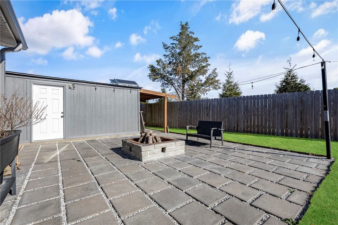 Property Photo:  931 Red Maple Street  AR 72719 