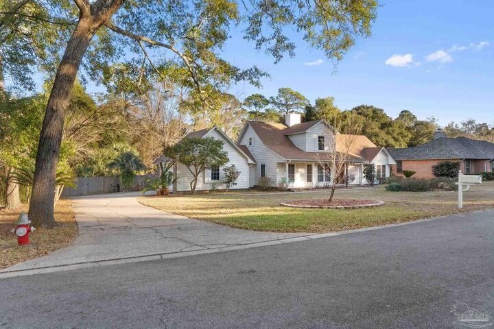 Property Photo:  508 Northcreek Dr  FL 32514 