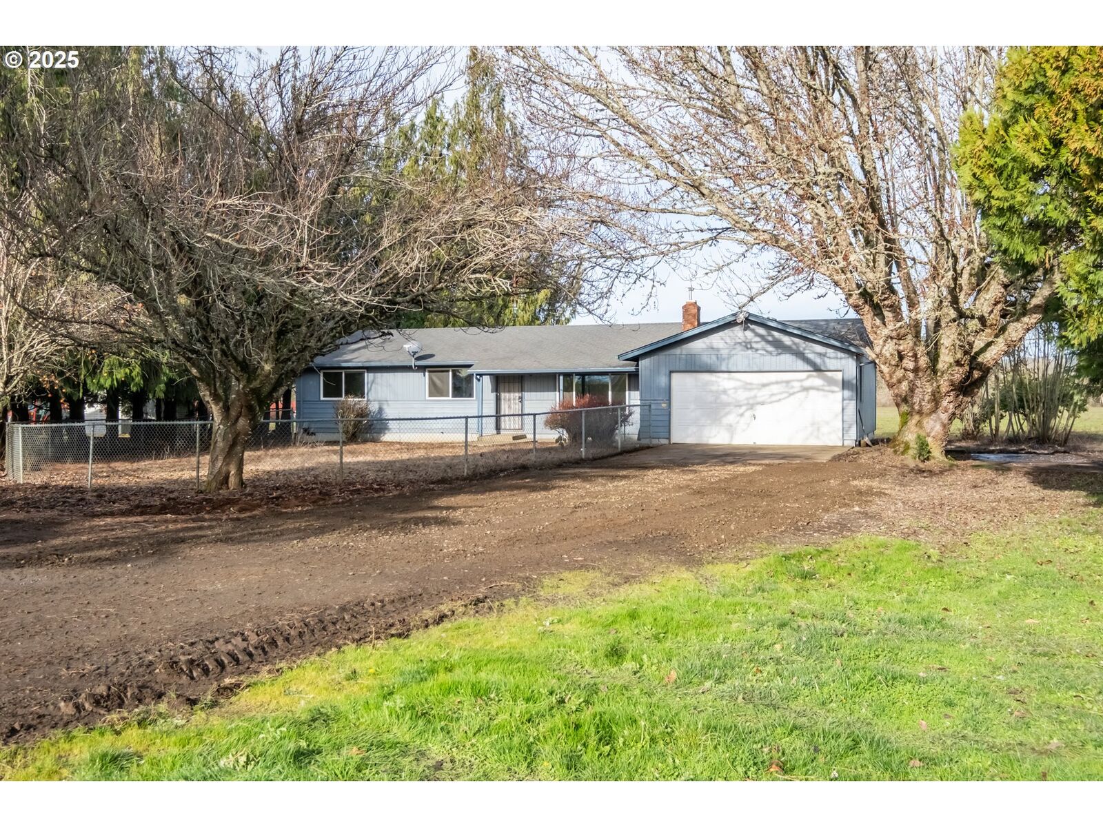 Property Photo:  23900 SW Loganberry Ln  OR 97378 