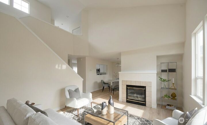 Property Photo: 1430 W Casino Road 272 WA 98204
